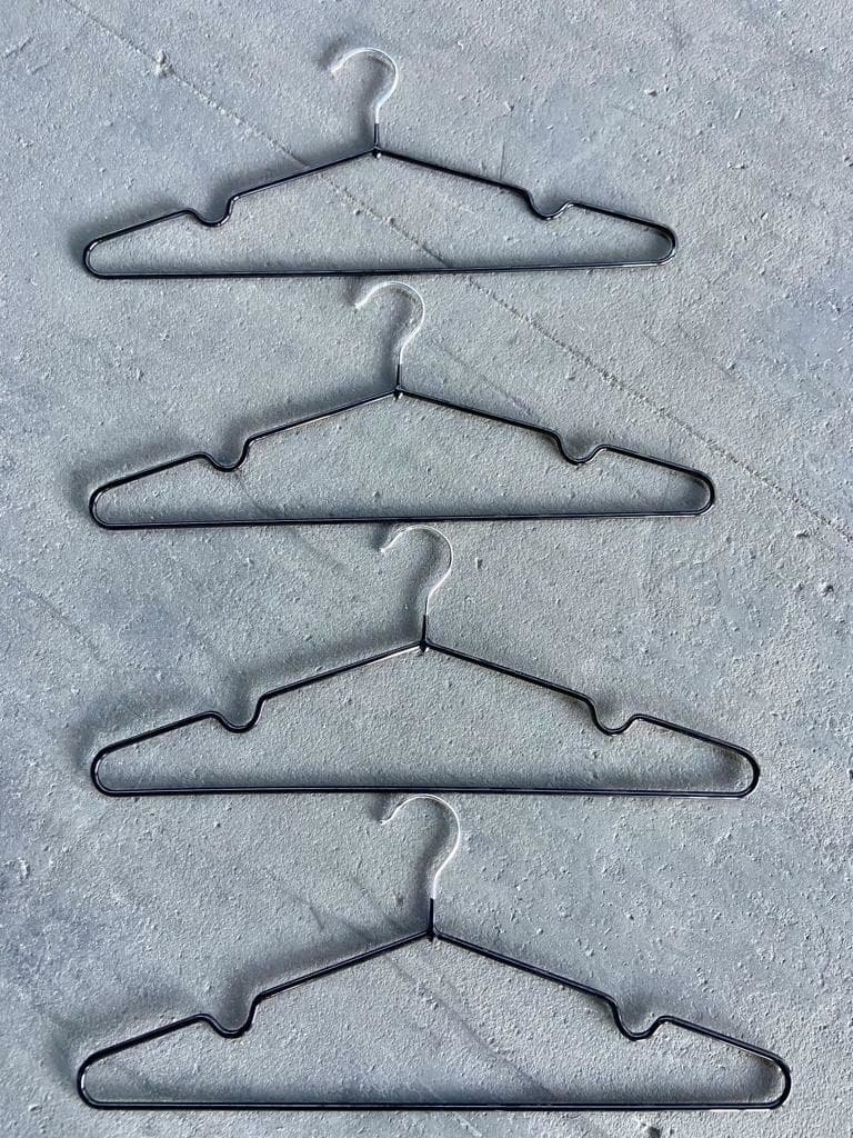 Perchas Metal Slim Engomadas Negro. Antideslizante.Pack X 6 - imagen 2